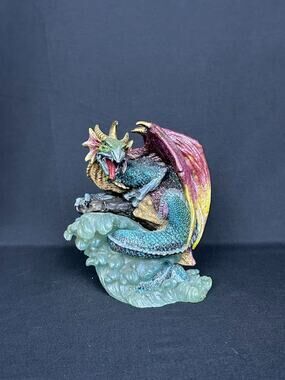 Vintage Sea Dragon Ocean Wave Mythical Magic Summit Collection Resin RETIRED